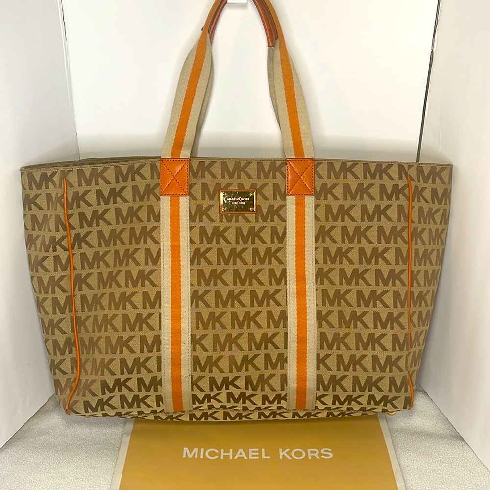 ‼️Preloved Michael Kors Signature Weekender Extra Large Tote — Authentic‼️